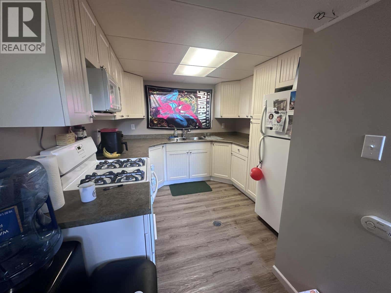 5303 41 STREET — Fort Nelson, British Columbia - Photo 2 of 13