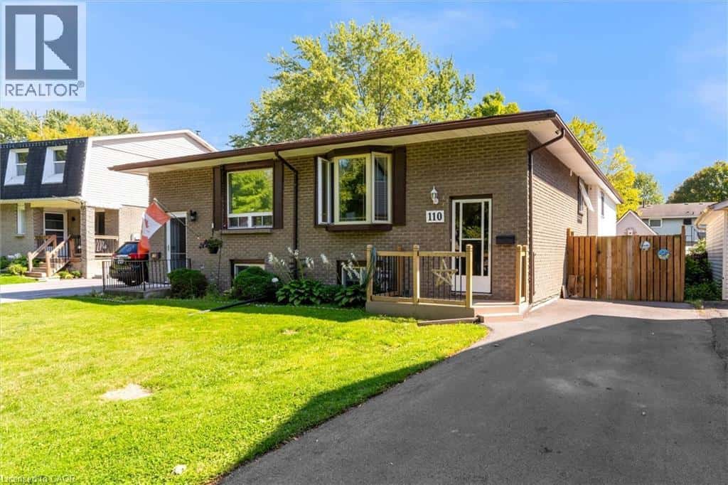 110 GRAYSTONE Crescent — Welland, Ontario - Photo 2 of 37