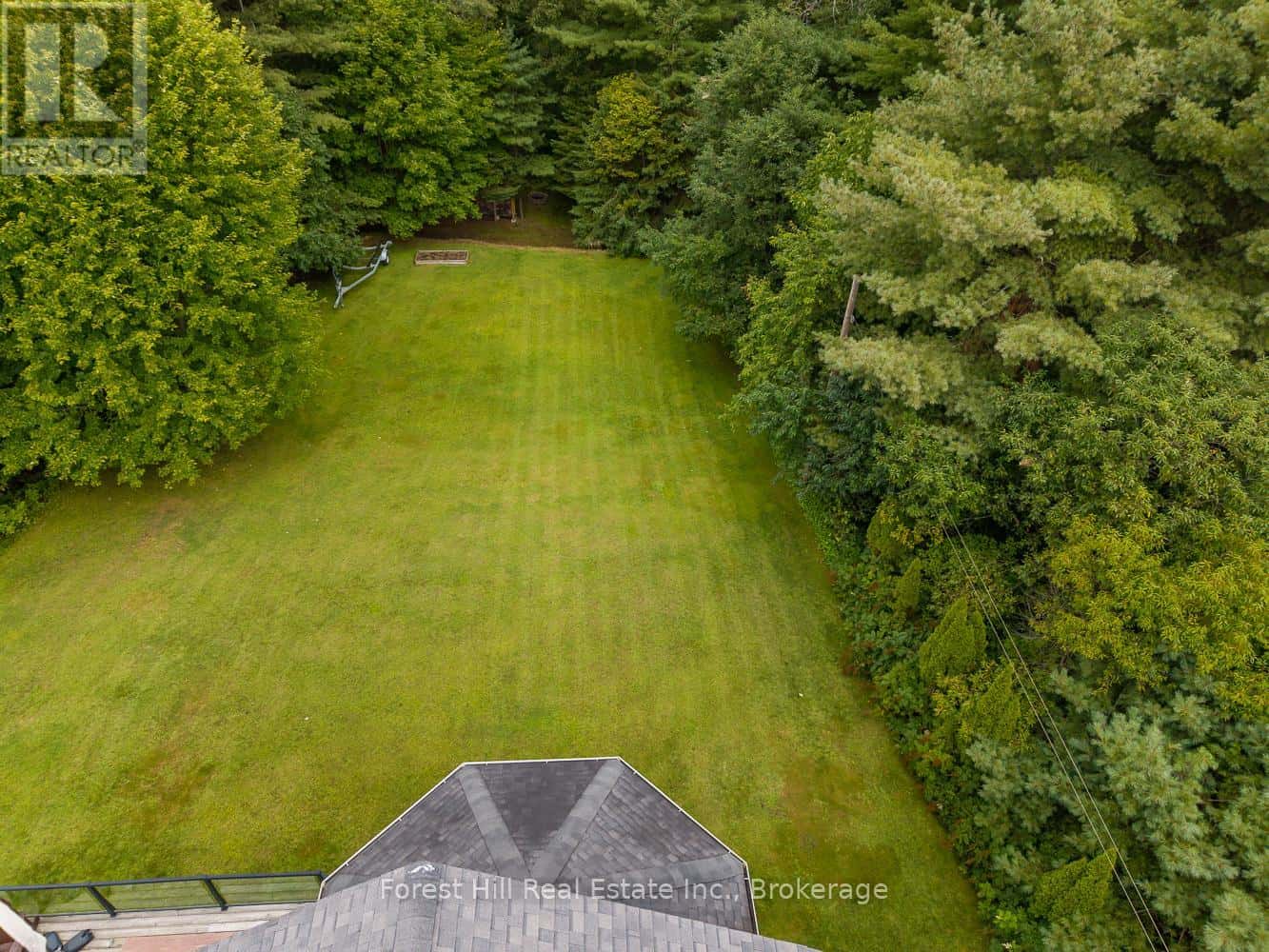 37 PARKWAY AVENUE — McDougall, Ontario - Photo 3 of 37