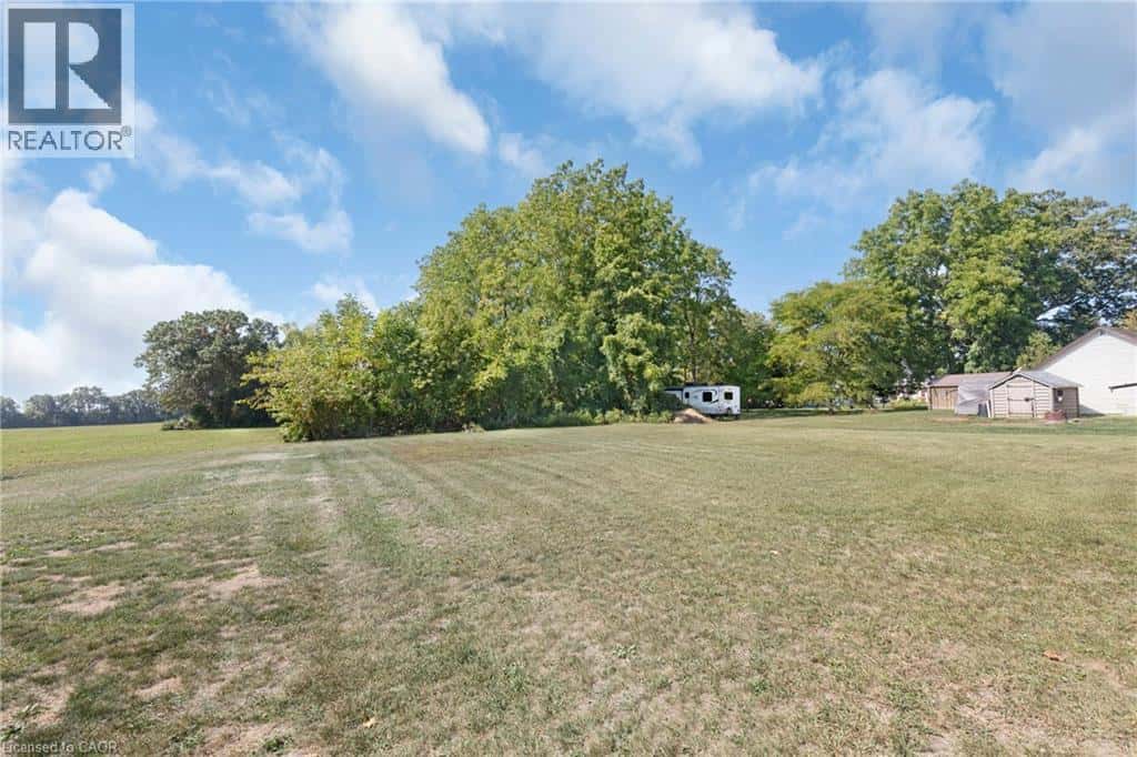 13 GEORGE Street — Langton, Ontario - Photo 2 of 23