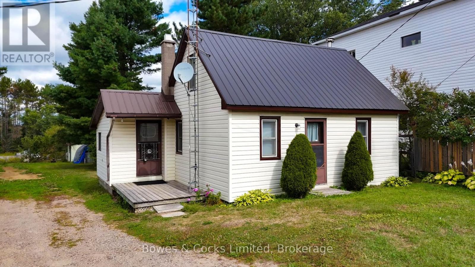 33023 HIGHWAY 62 — Hastings Highlands (Wicklow Ward), Ontario - Main photo