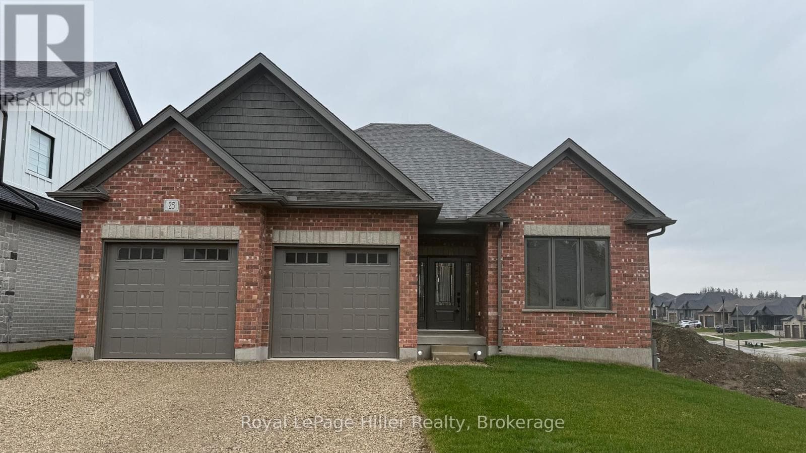 25 AVERY PLACE — Perth East (Milverton), Ontario - Main photo