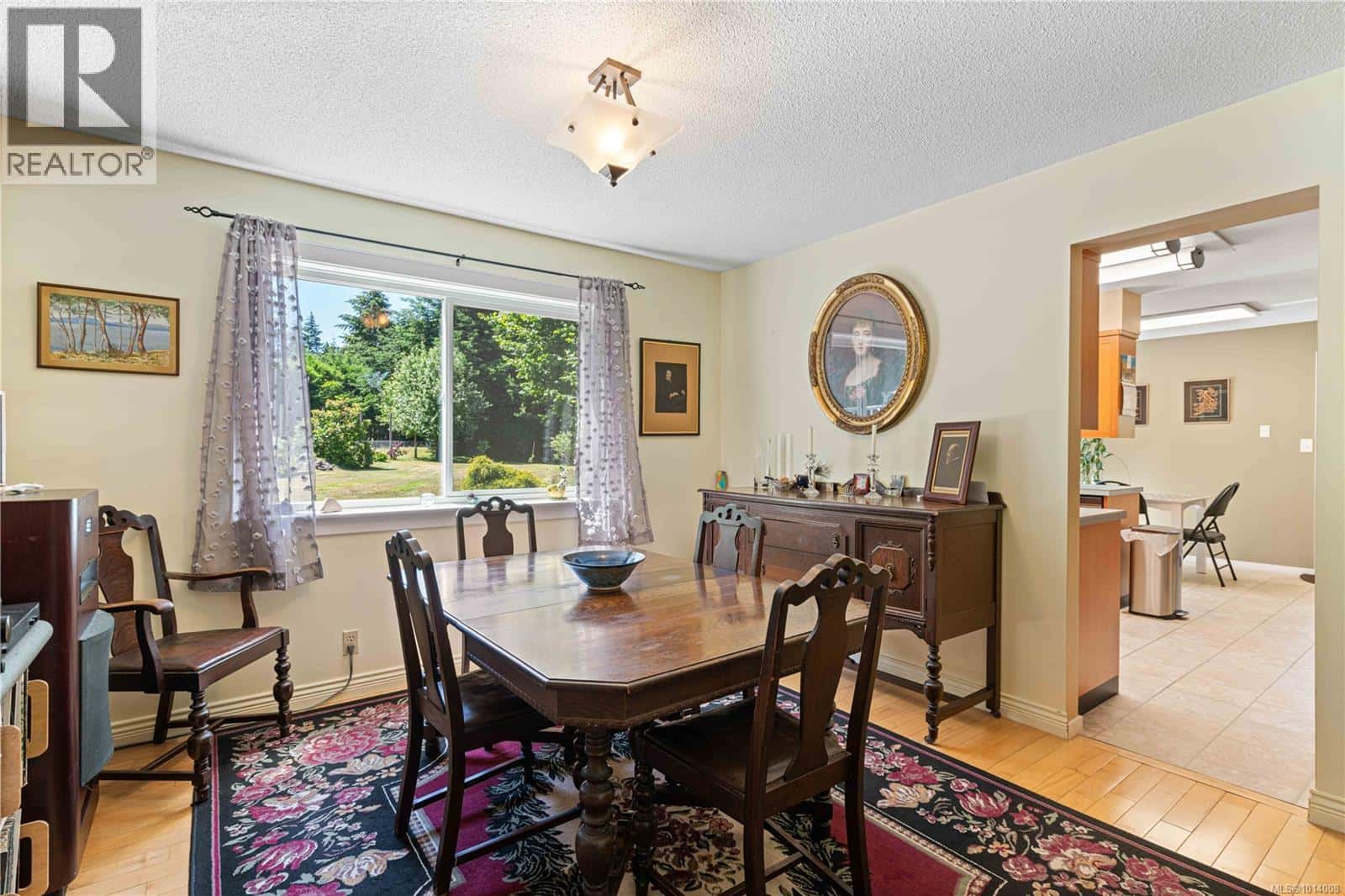 A & B 153 Bald Eagle Cres — Bowser, British Columbia - Photo 5 of 71