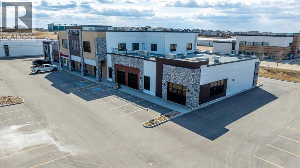 4, 15502B 101 Street — Clairmont, Alberta - Photo 4 of 11