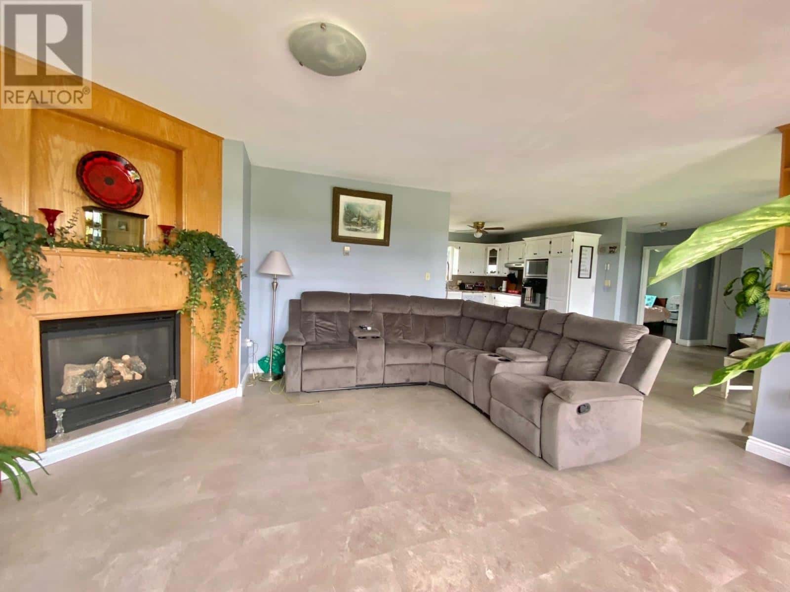 19572 Route 2 Hunter River — Hunter River, Prince Edward Island - Photo 2 of 46