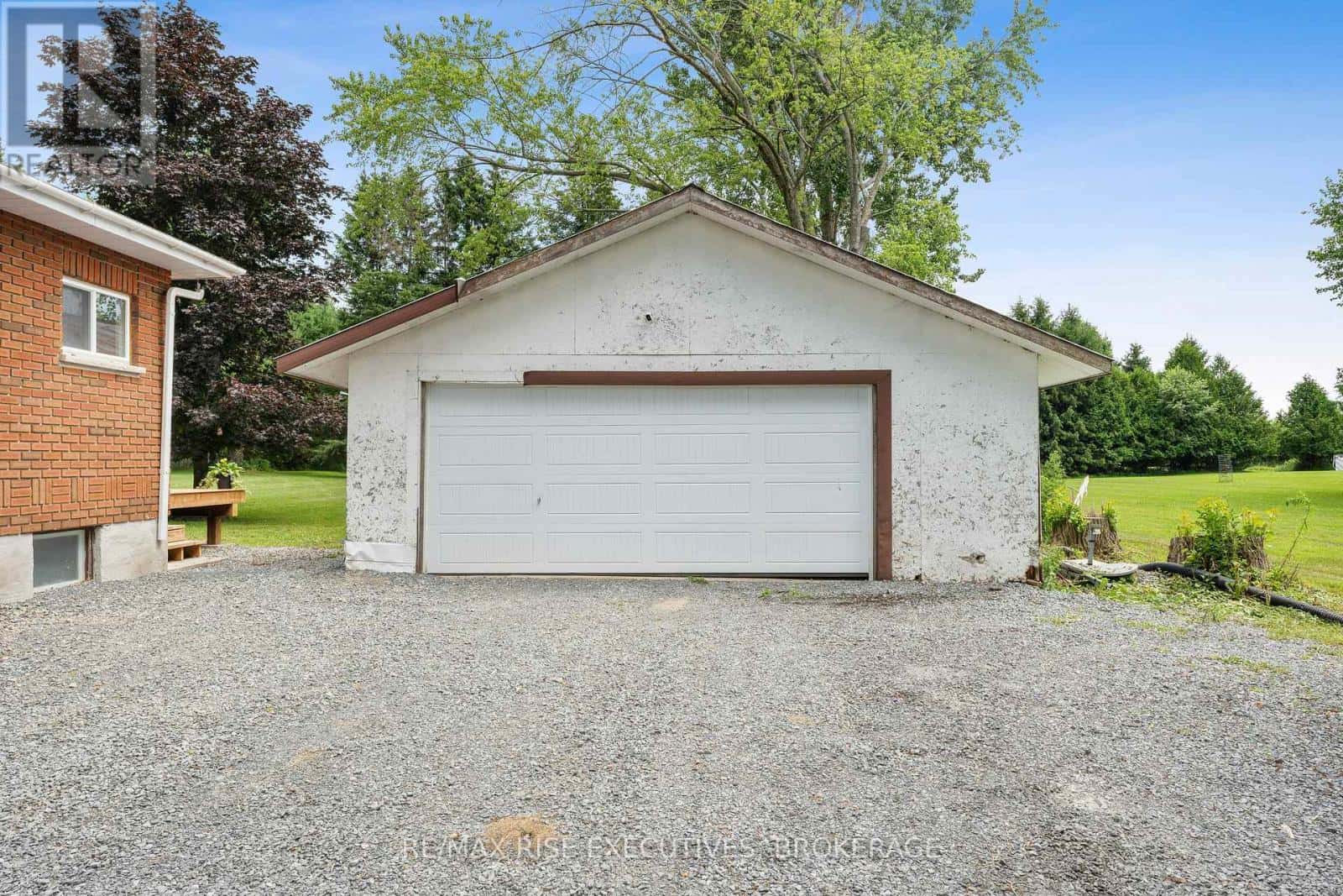 5212 WILMER ROAD — South Frontenac (Frontenac South), Ontario - Photo 3 of 33