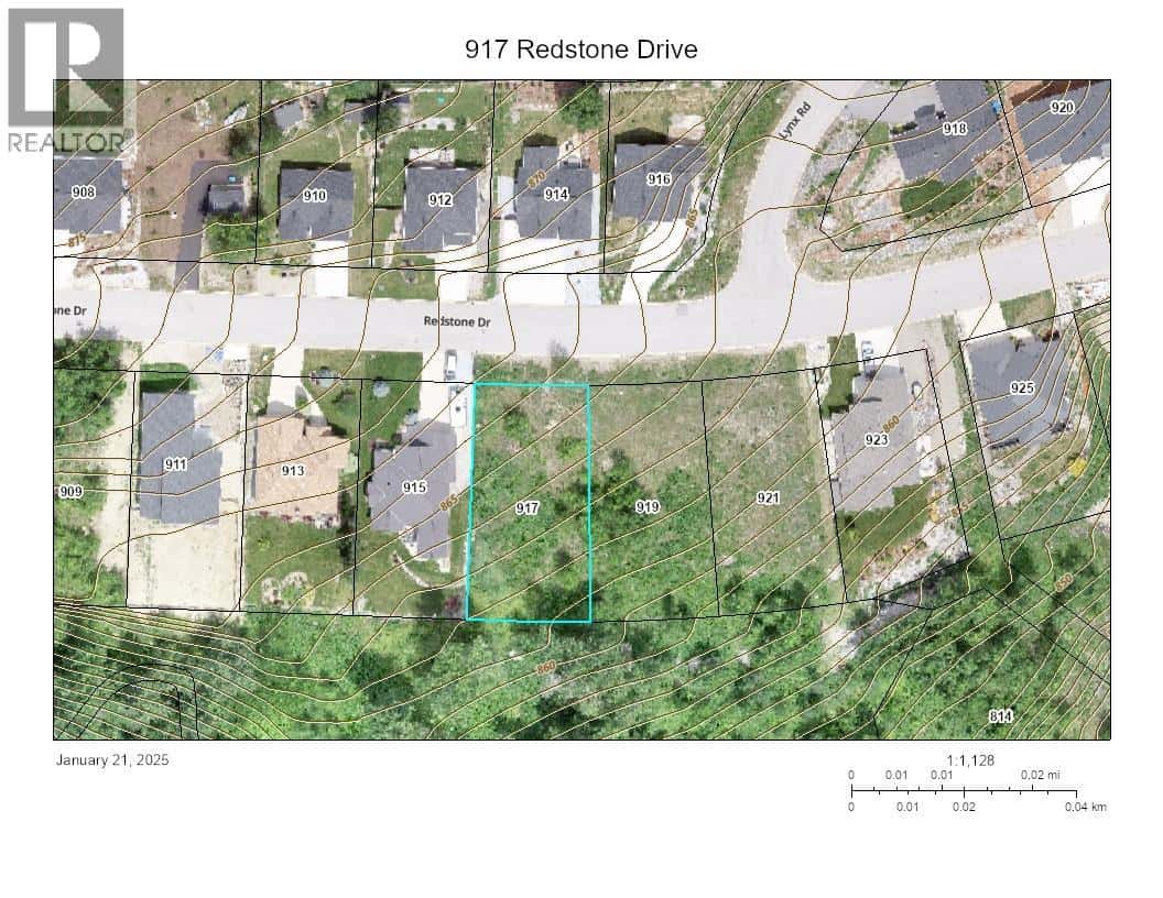 917 Redstone Drive — Rossland, British Columbia - Photo 2 of 9