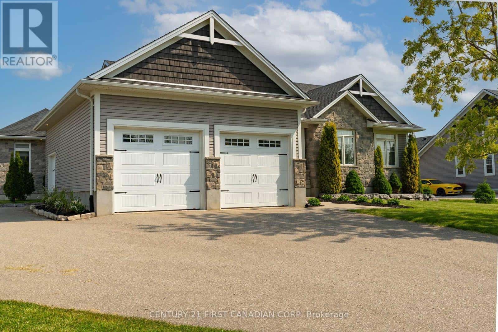 51000 RON MCNEIL LINE — Malahide (Springfield), Ontario - Photo 4 of 50