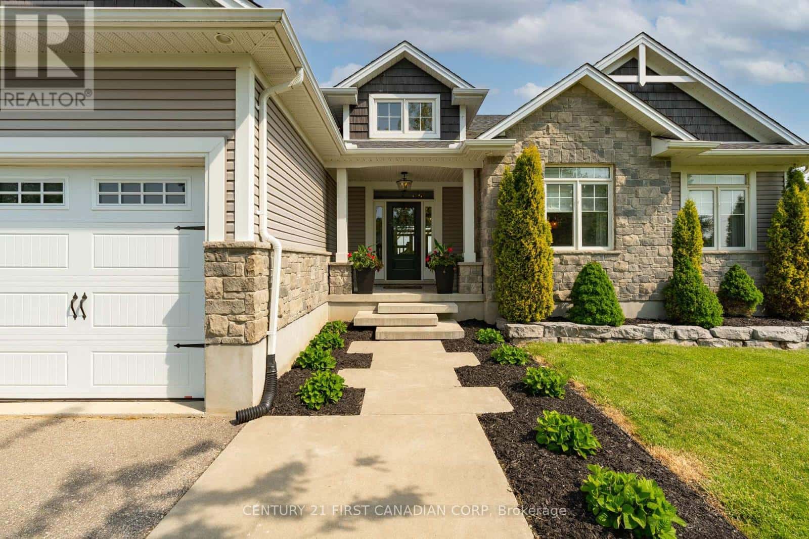 51000 RON MCNEIL LINE — Malahide (Springfield), Ontario - Photo 5 of 50