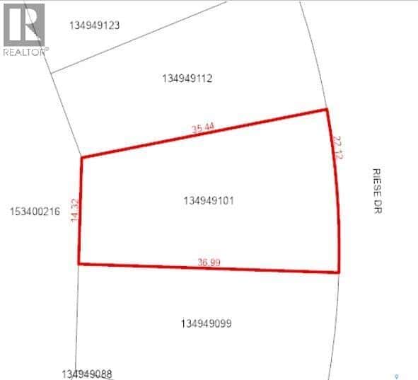 931 Riese DRIVE — La Ronge, Saskatchewan - Photo 2 of 2