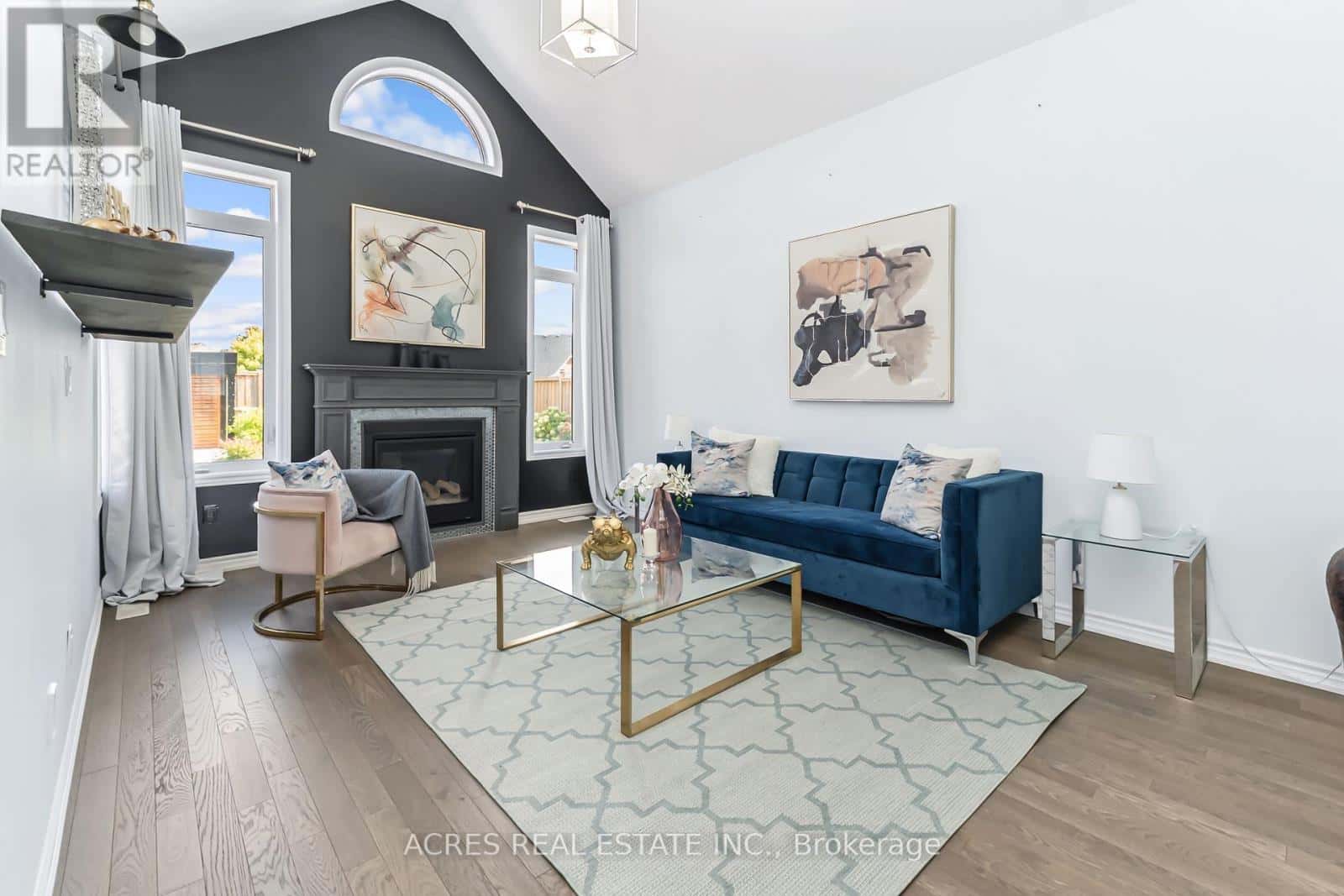 96 REDMOND CRESCENT — Springwater (Centre Vespra), Ontario - Photo 5 of 36