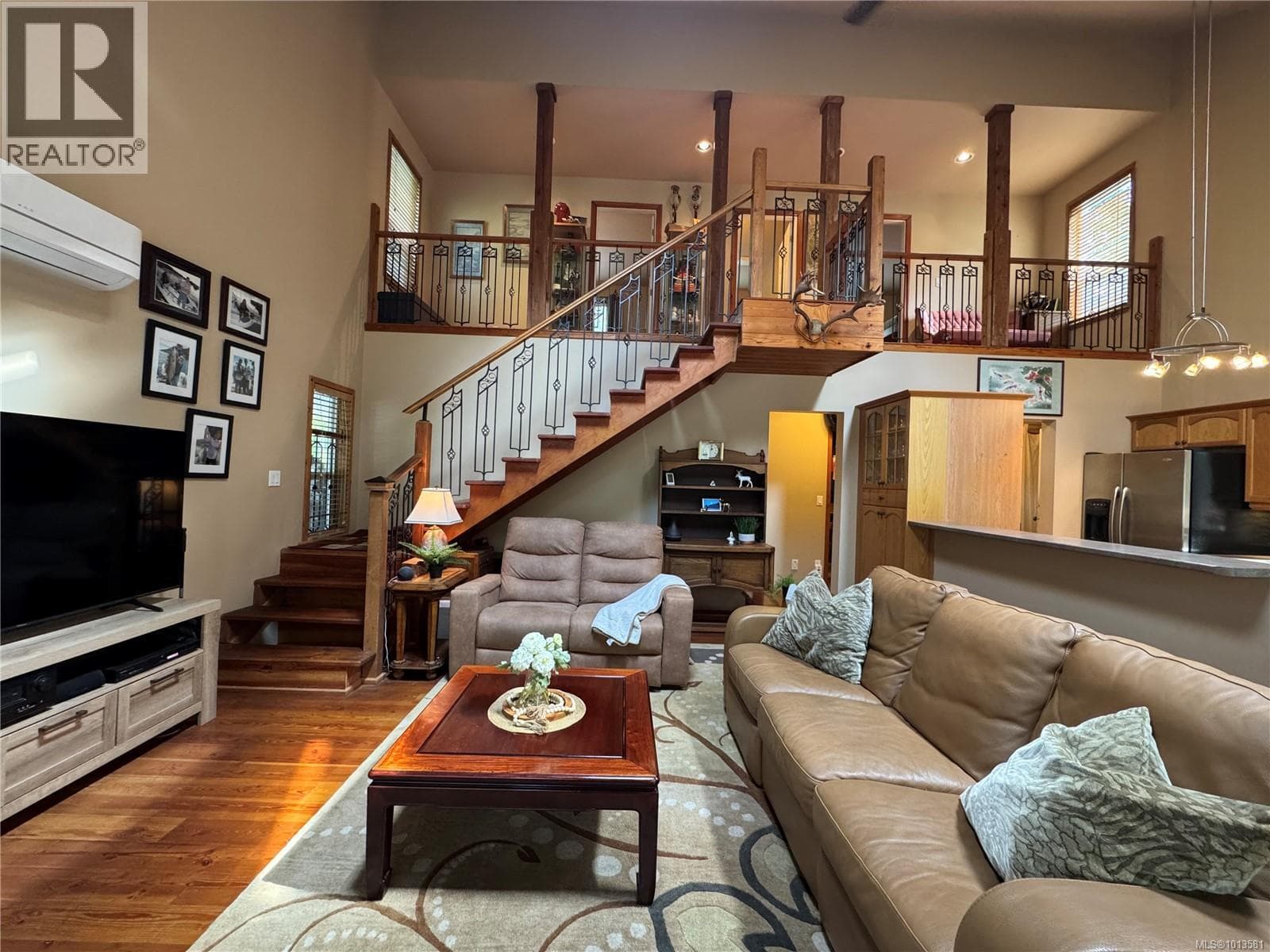 714 Charter Rd — Mayne Island, British Columbia - Main photo