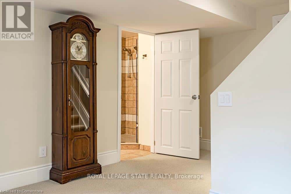 1510 NORWOOD AVENUE — Burlington (Grindstone), Ontario - Photo 5 of 50