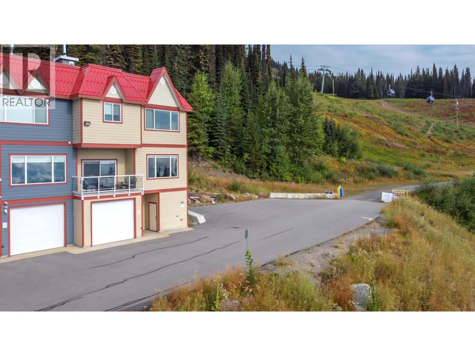 9905 Pinnacles Road 6