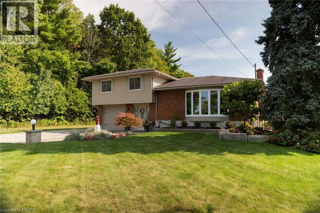 93 NORWICH Road — Scotland, Ontario - Photo 2 of 30