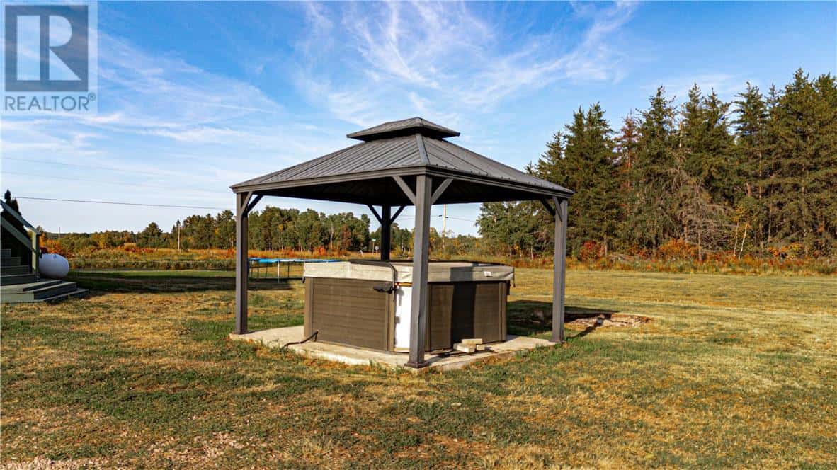 805 Beauparlant Road — St. Charles, Ontario - Photo 5 of 37