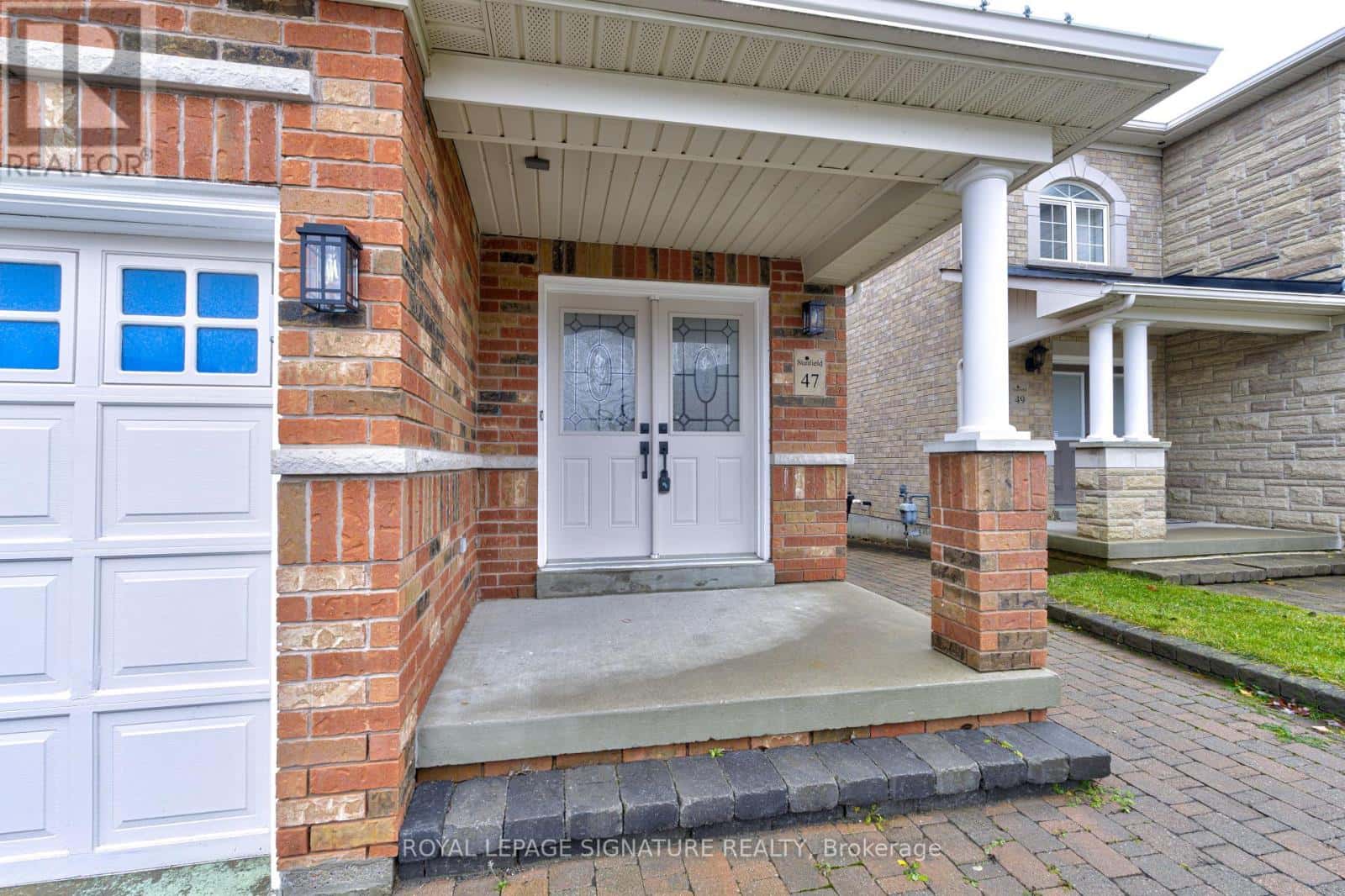 47 LAKE CRESCENT — Barrie (Holly), Ontario - Photo 2 of 26