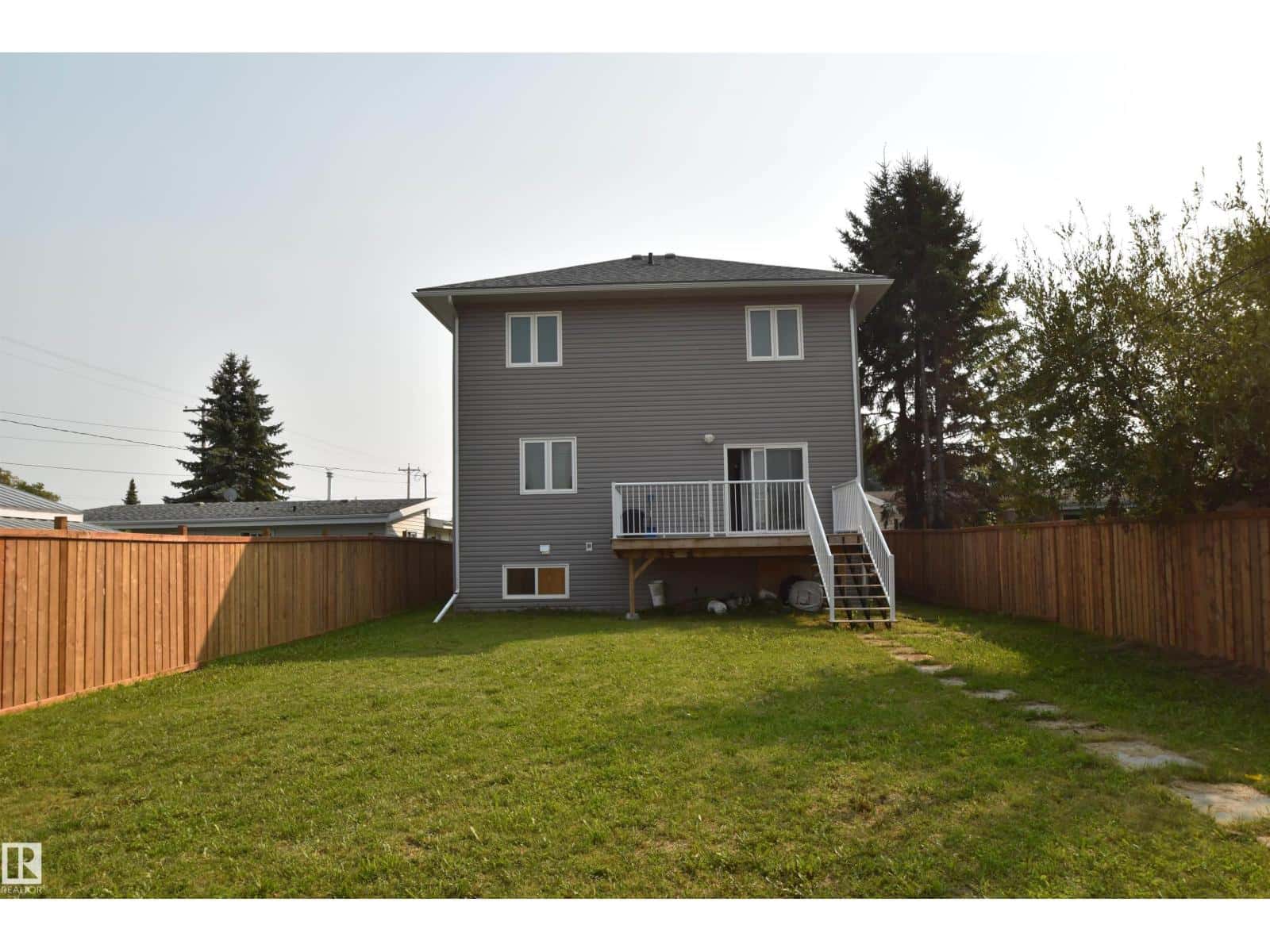 5106 45 AV — St. Paul Town, Alberta - Photo 5 of 26