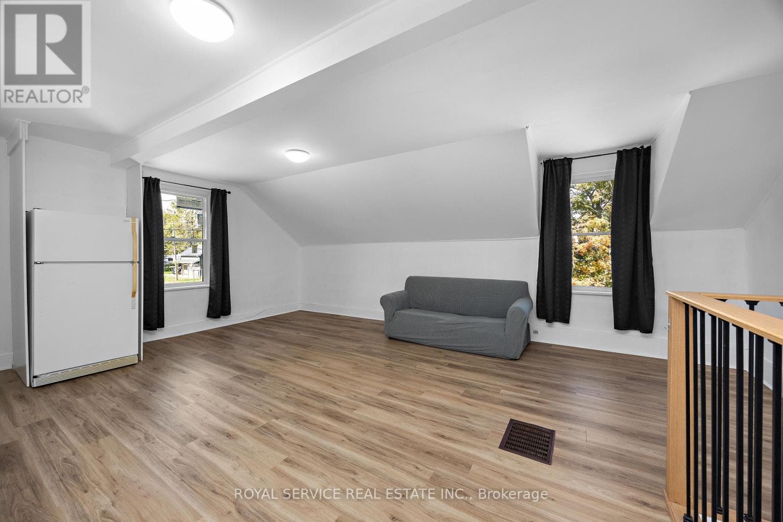 73 KING STREET W — Cavan Monaghan (Millbrook Village), Ontario - Main photo