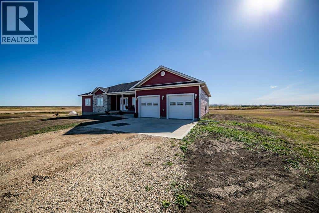 1-50021 Twp Rd 733A — Sexsmith, Alberta - Photo 2 of 30