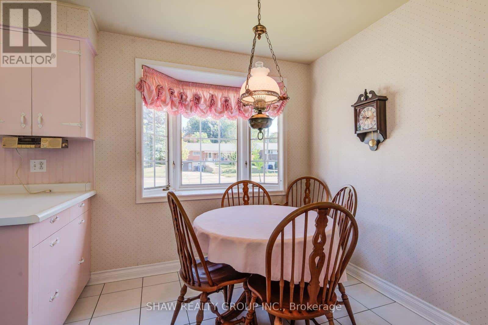 378 STEVENSON STREET — Guelph (General Hospital), Ontario - Photo 2 of 49