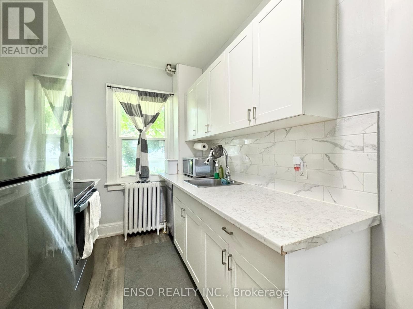 7 - 5325 VAN ALSTYNE PLACE — Niagara Falls (Clifton Hill), Ontario - Main photo