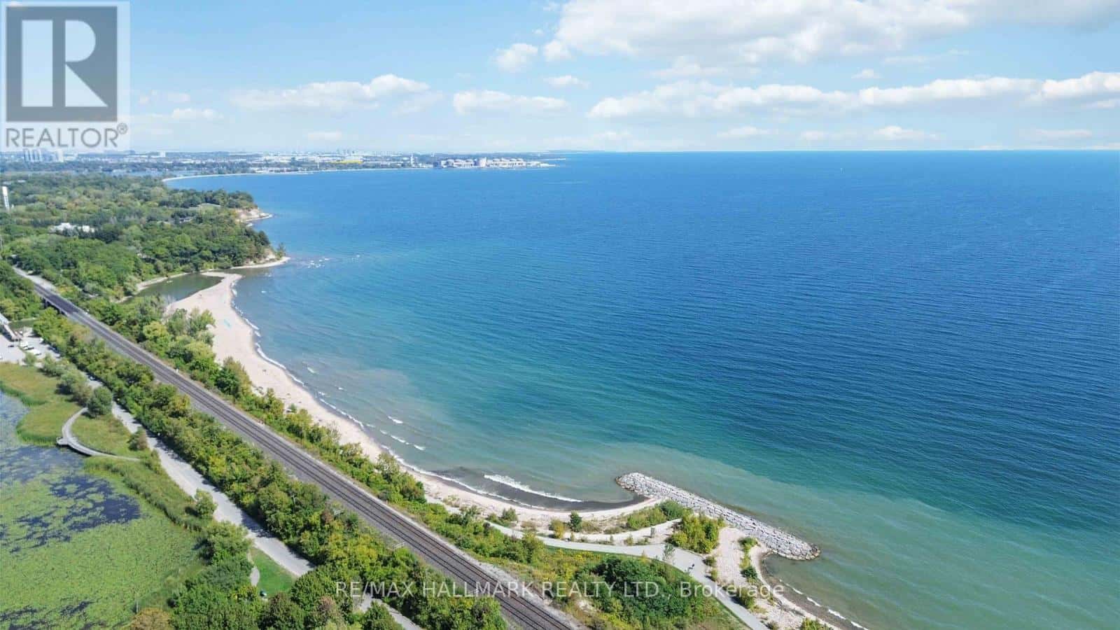 386 WOODGRANGE AVENUE — Pickering (Rosebank), Ontario - Photo 5 of 50