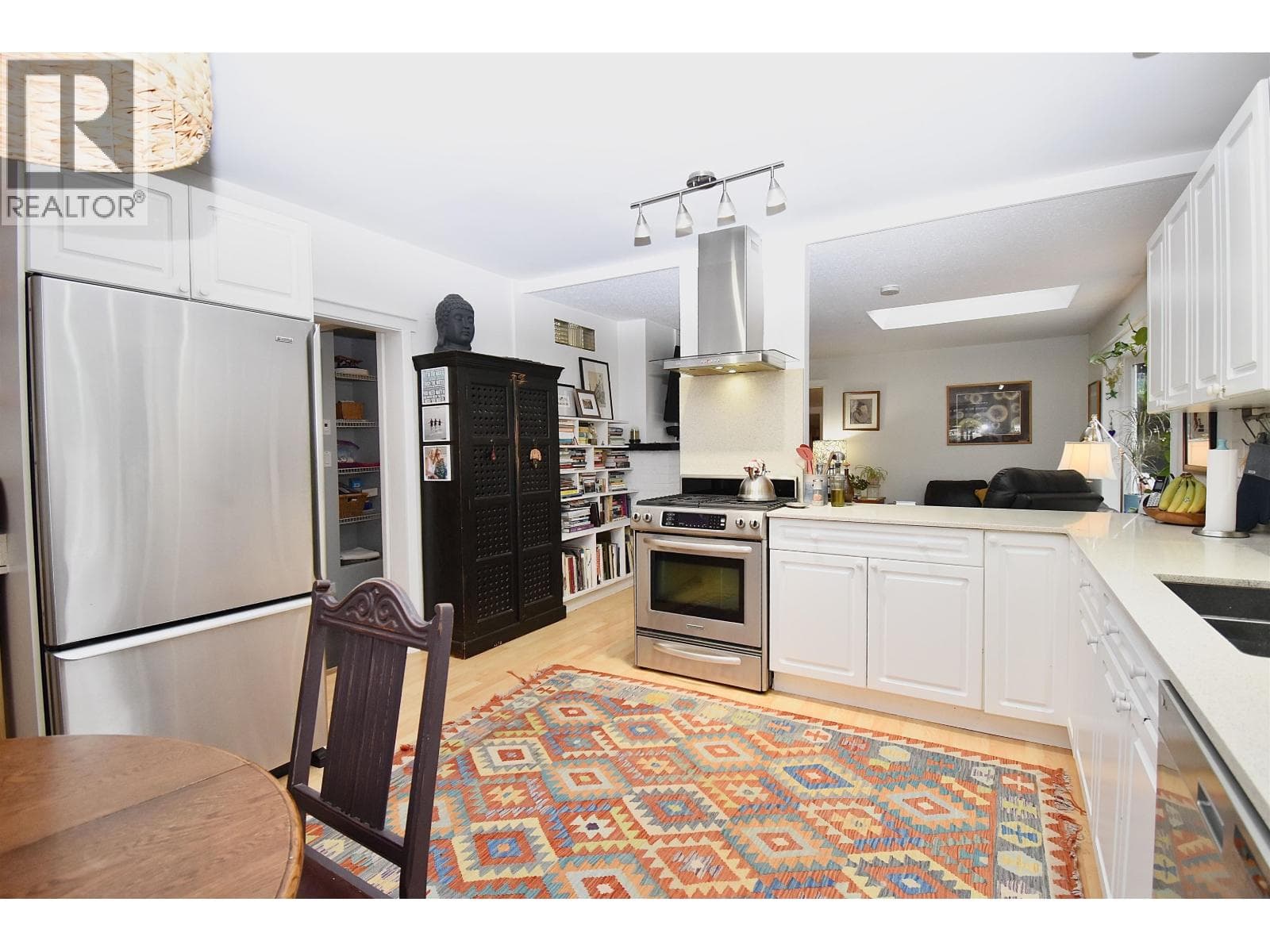 776 GEDDES ROAD — Roberts Creek, British Columbia - Main photo