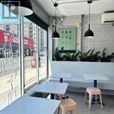 679 LANSDOWNE AVENUE — Toronto (Dovercourt-Wallace Emerson-Junction), Ontario - Photo 3 of 5