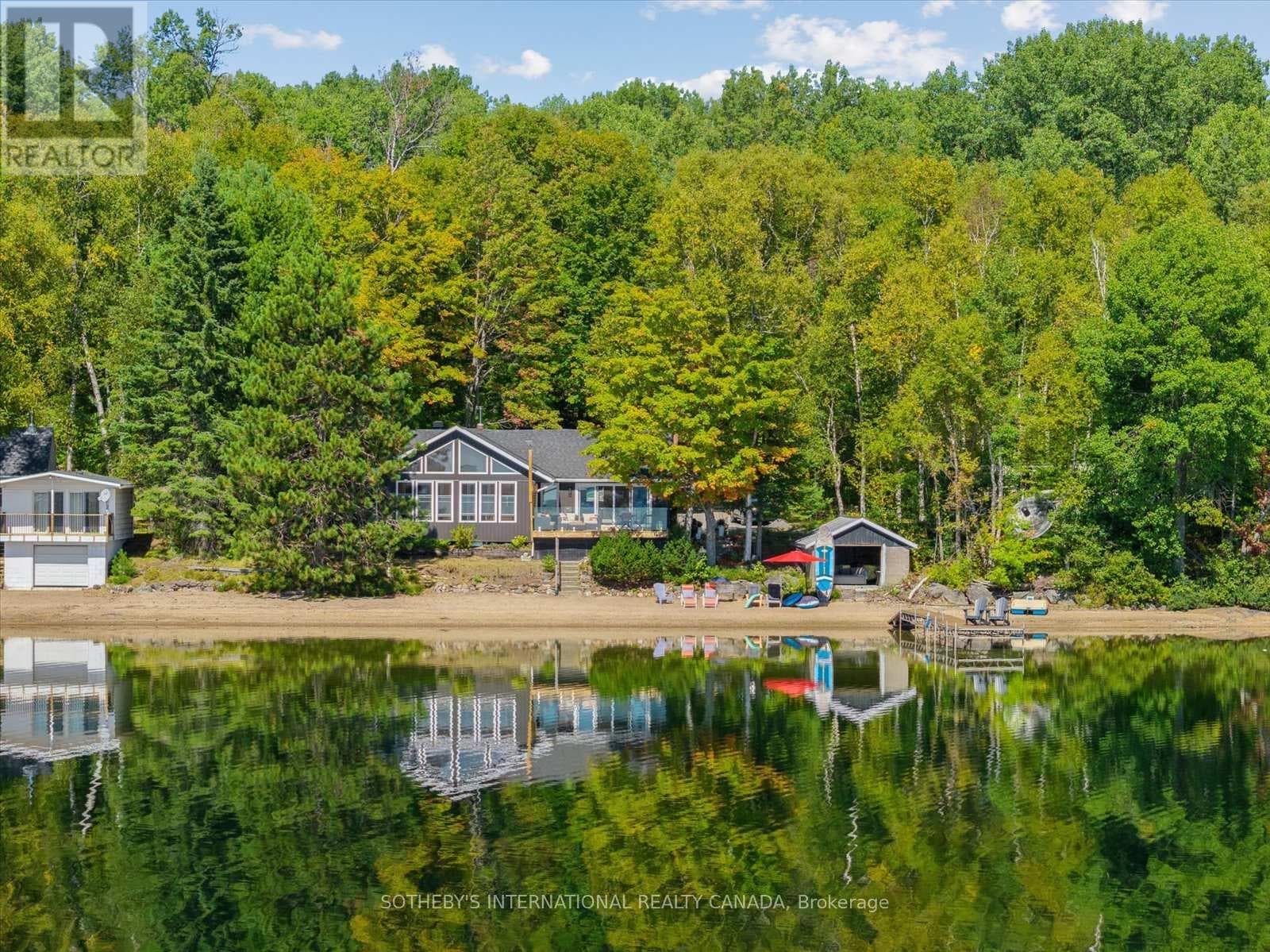 30 TARA COURT — Hastings Highlands (Wicklow Ward), Ontario - Main photo