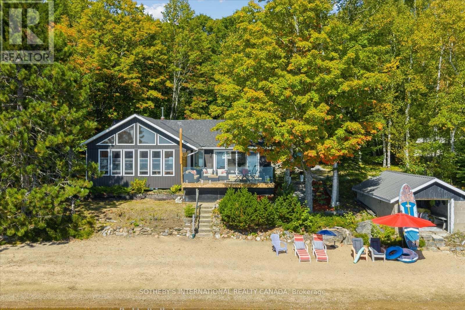 30 TARA COURT — Hastings Highlands (Wicklow Ward), Ontario - Photo 2 of 50