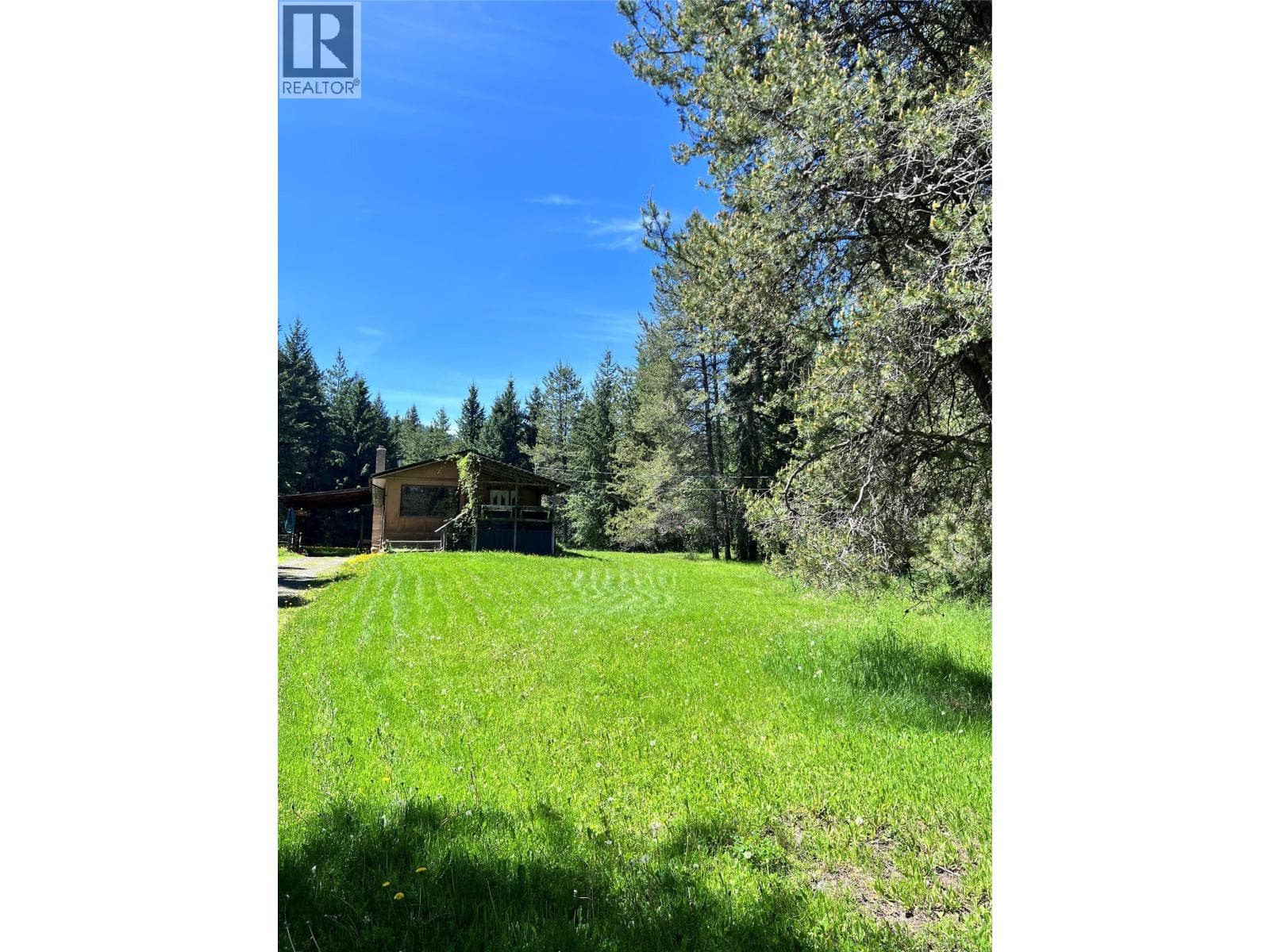 44 Hollingsworth Road — Cherryville, British Columbia - Main photo