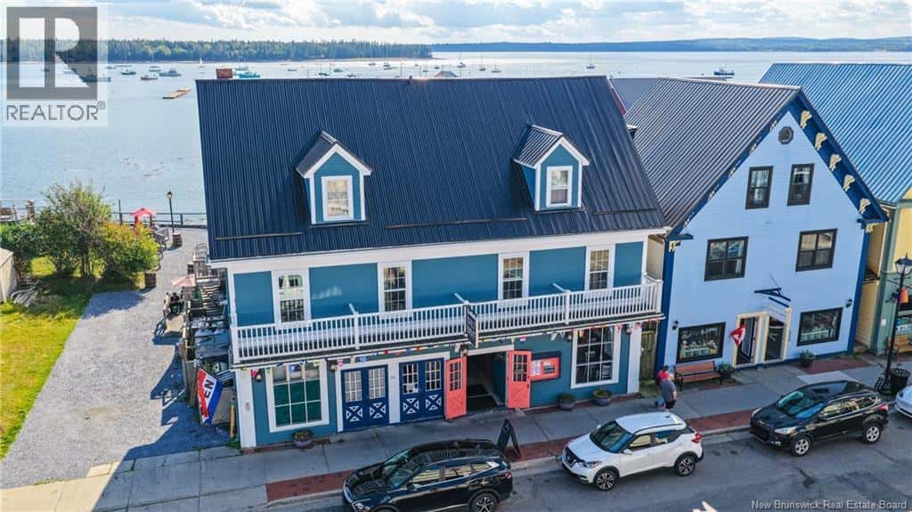 225 Water Street — Saint Andrews, New Brunswick - Photo 3 of 30