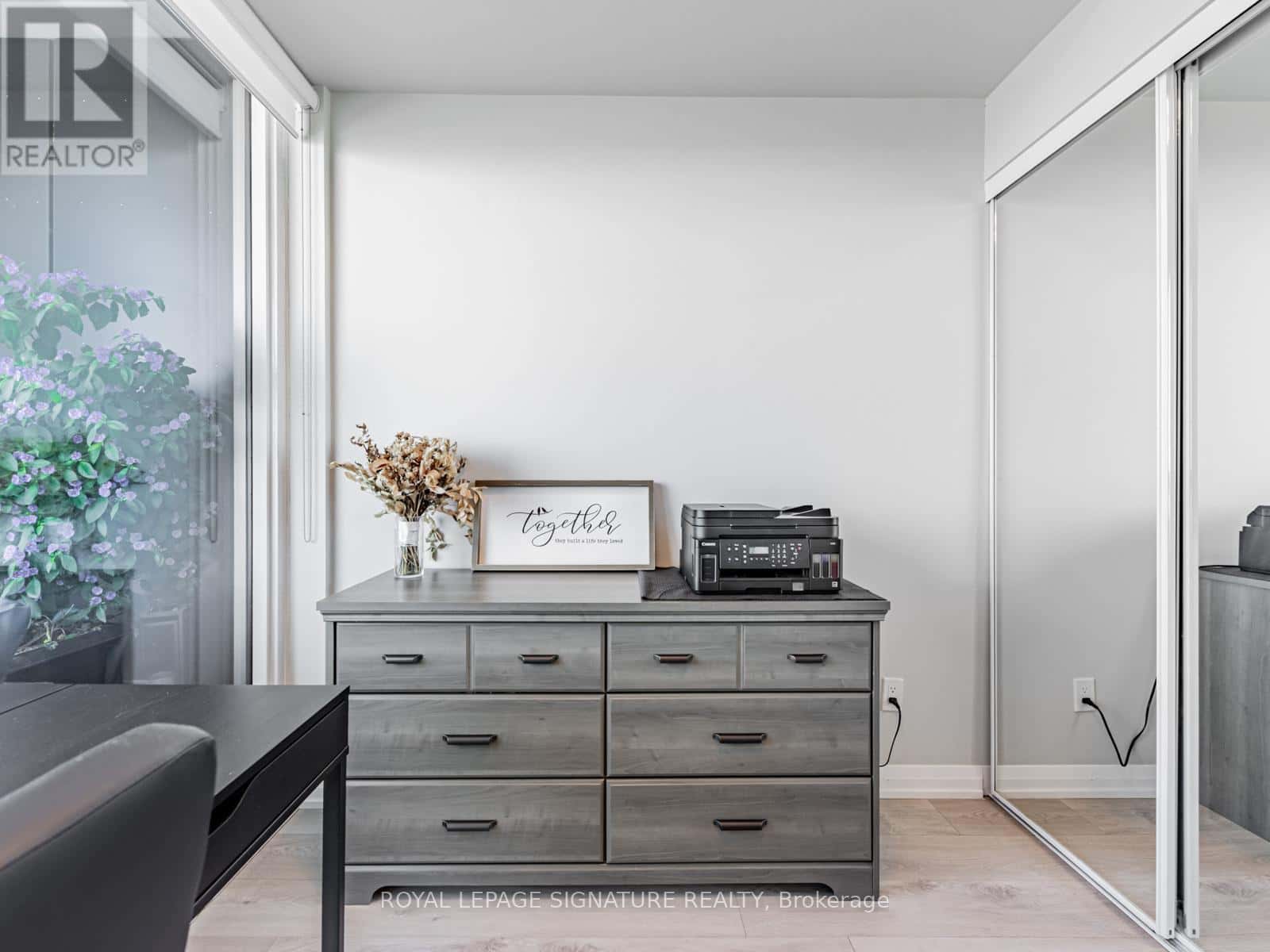 1114 - 7895 JANE STREET — Vaughan (Concord), Ontario - Photo 5 of 27