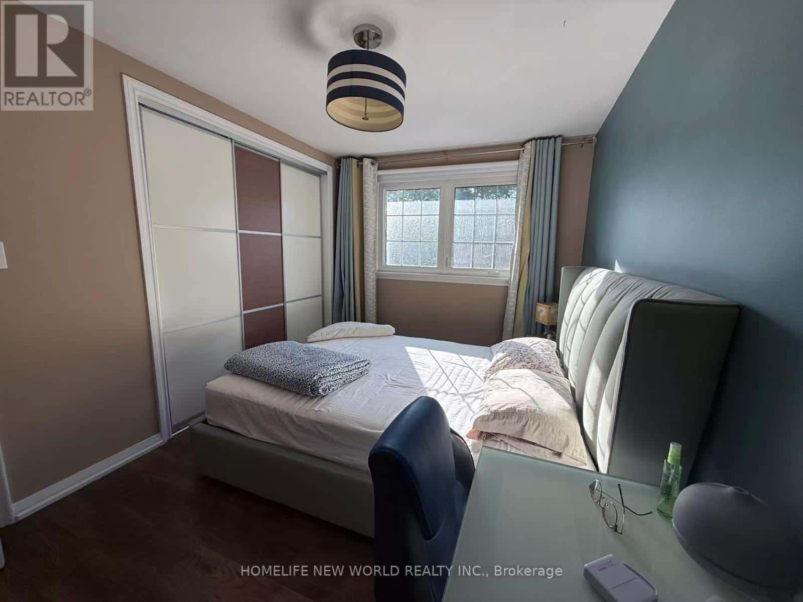 1-BEDROOM - 30 CASTLEGROVE BOULEVARD — Toronto (Parkwoods-Donalda), Ontario - Photo 5 of 8