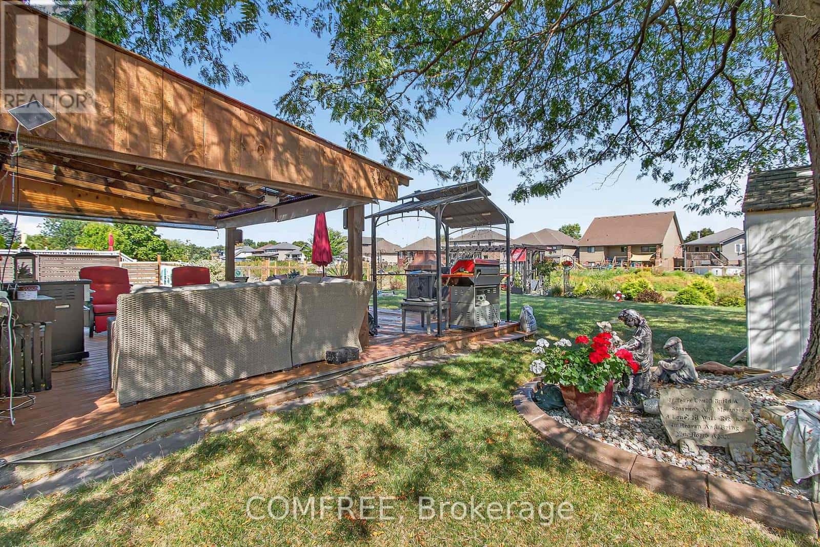 187 TERRA LOU DRIVE — Lakeshore, Ontario - Photo 3 of 37