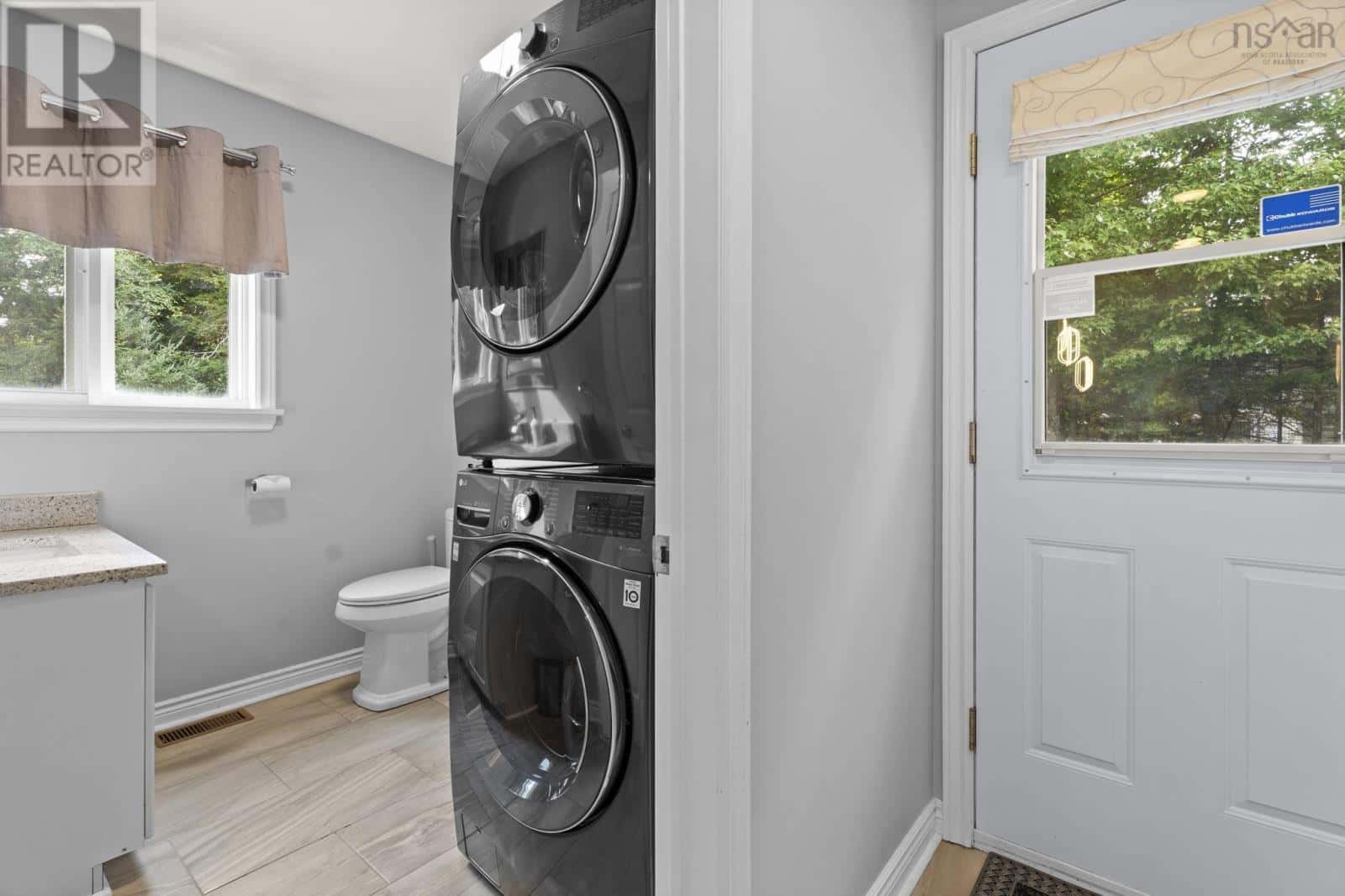 36 Saxonhurst Drive — Bible Hill, Nova Scotia - Photo 4 of 39