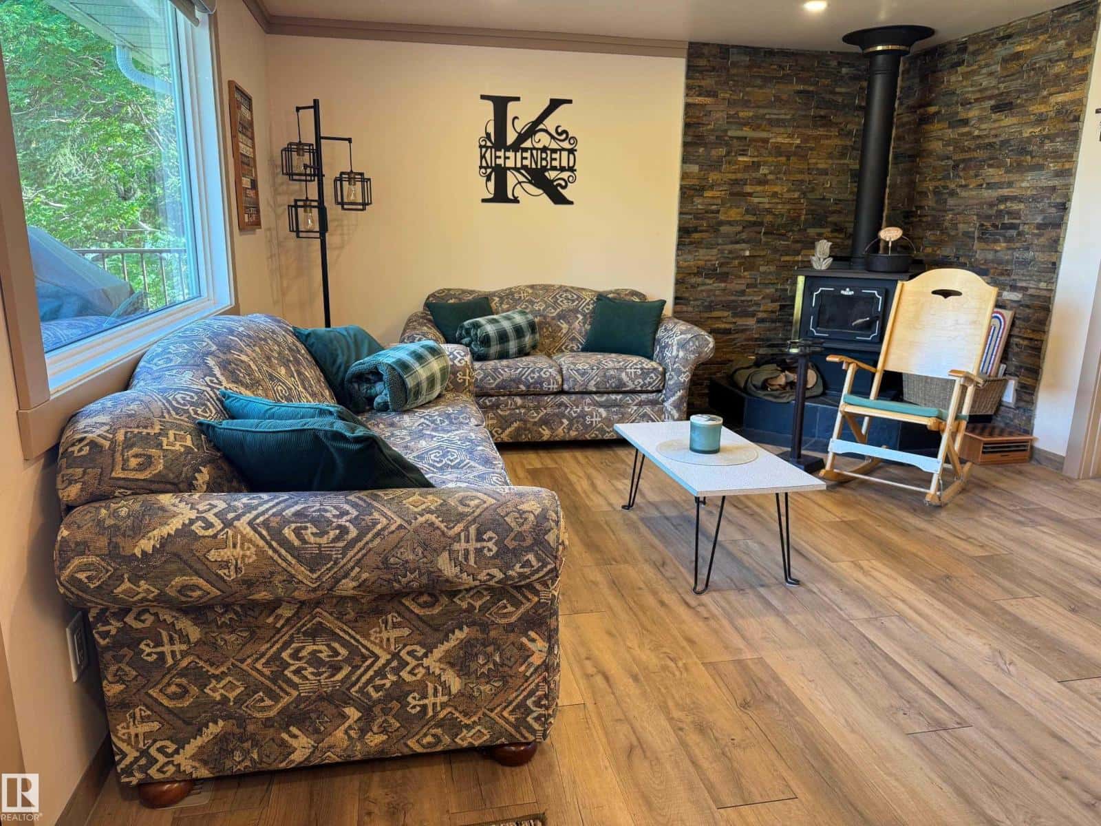 220 Lakeshore DR N — Rural Athabasca County, Alberta - Photo 4 of 29