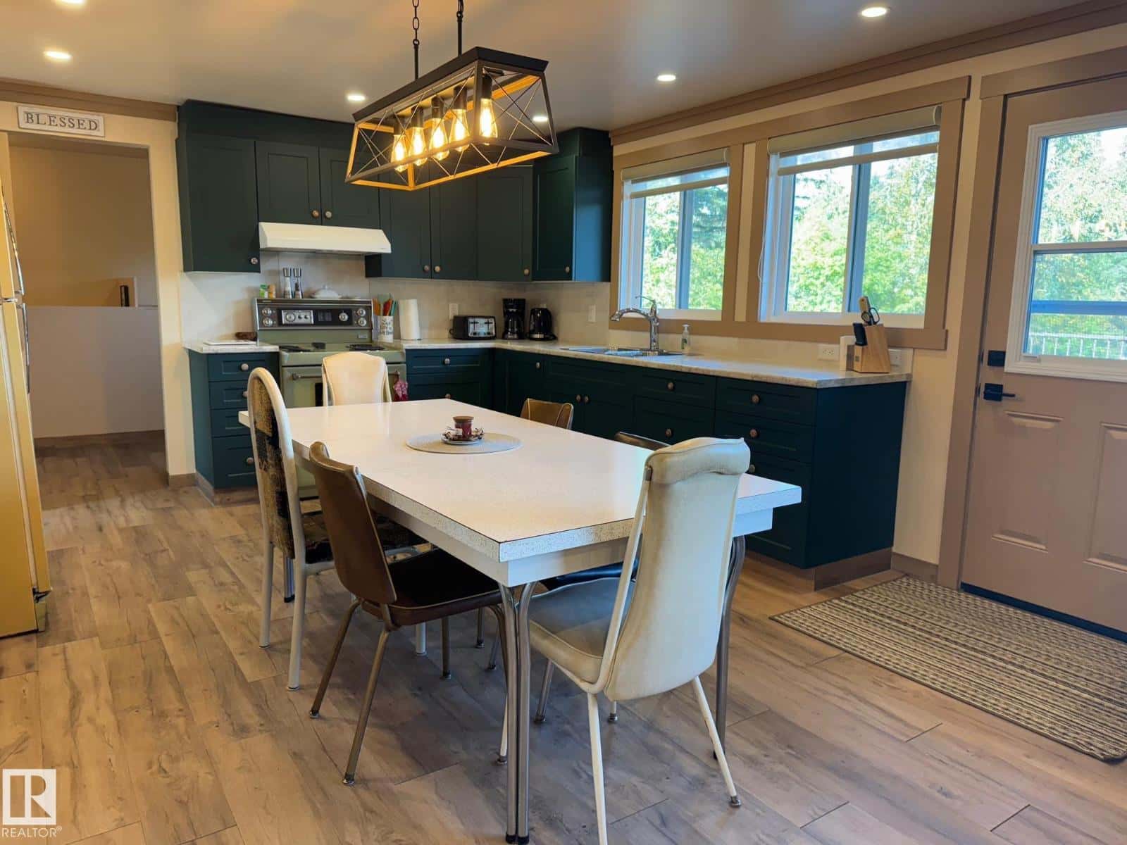 220 Lakeshore DR N — Rural Athabasca County, Alberta - Photo 5 of 29