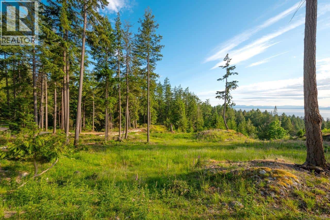 Lot 2 INNISFREE LANE — Bowen Island, British Columbia - Photo 4 of 15