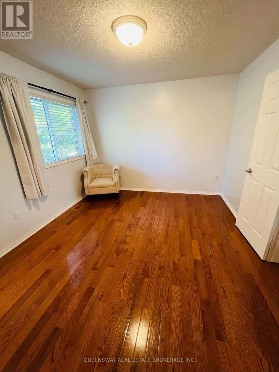 58 - 1480 BRITANNIA ROAD W — Mississauga (East Credit), Ontario - Photo 3 of 11