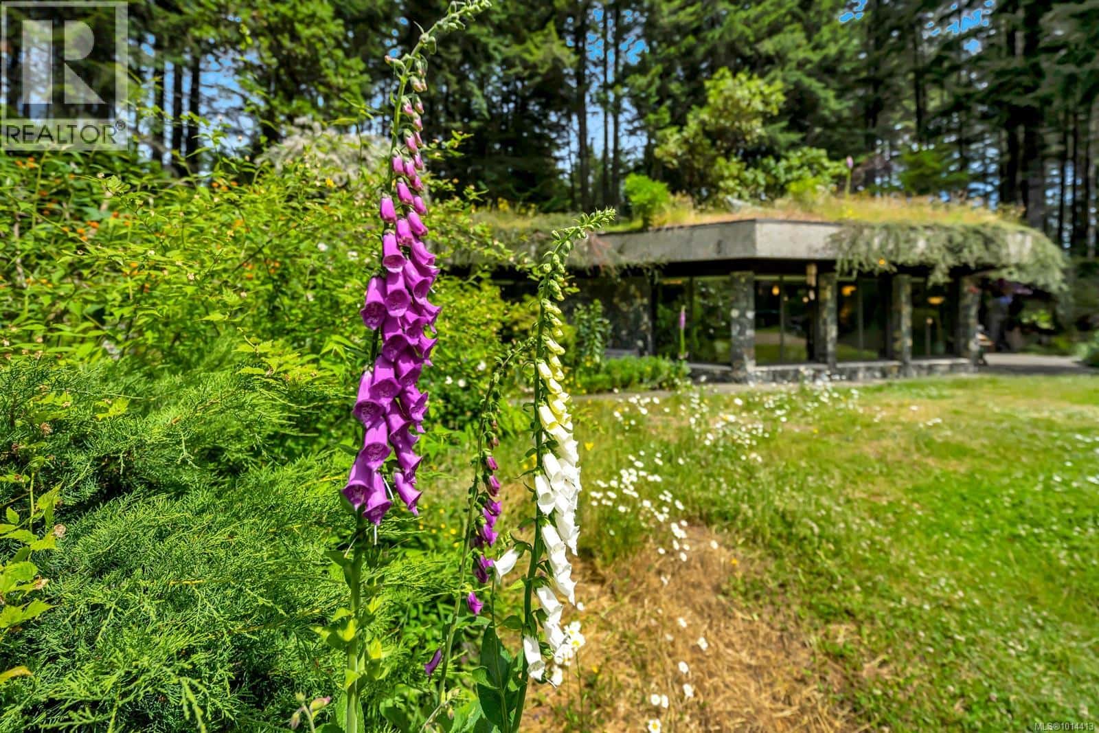 4440 Spellman Pl — Metchosin, British Columbia - Photo 5 of 99