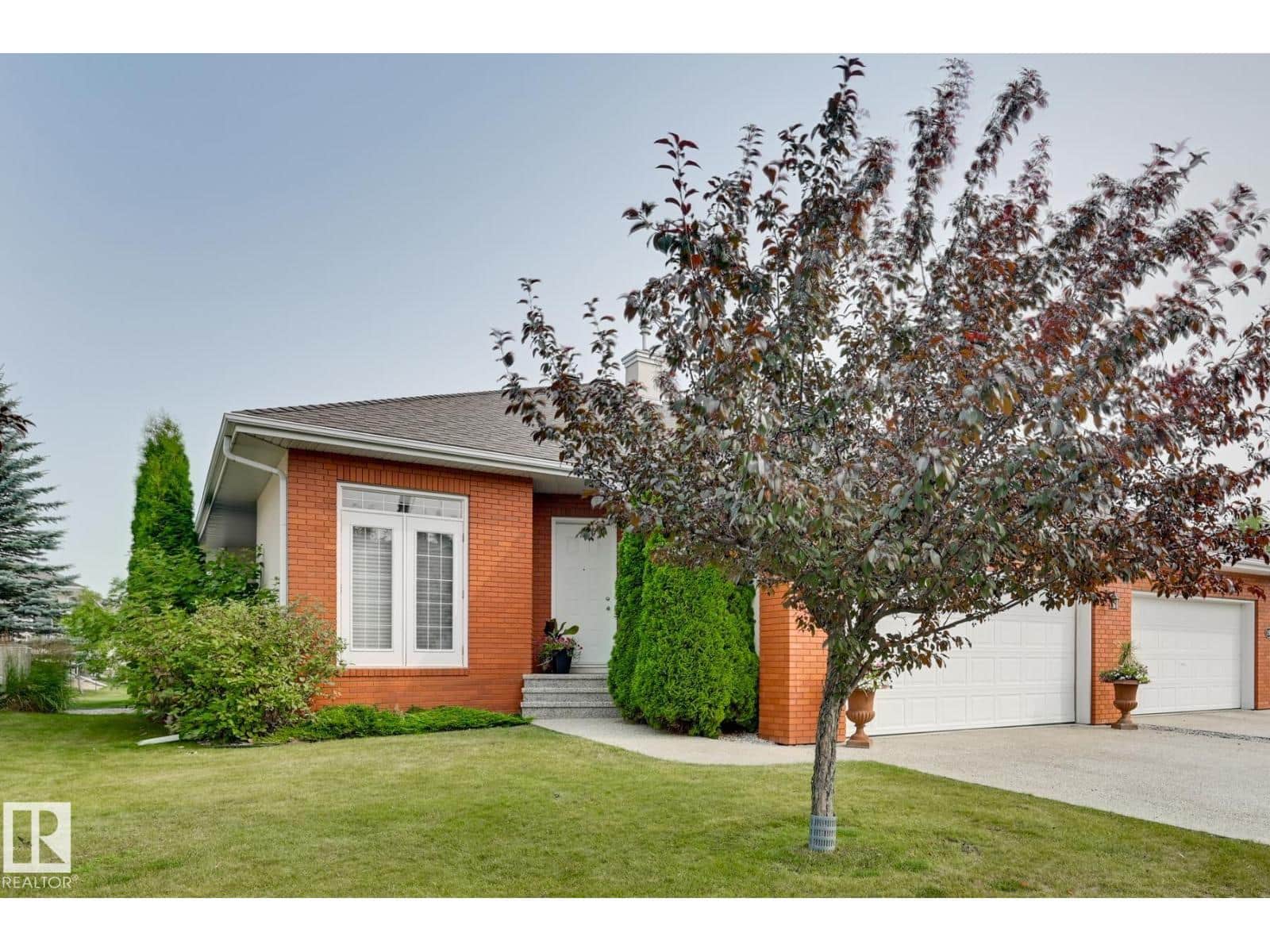 #20 1225 WANYANDI RD NW - Photo 2 of 48, Edmonton, Alberta