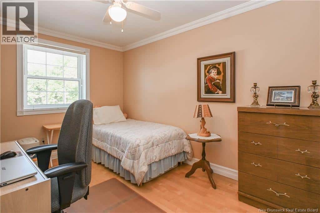 151 rue des Peupliers Street — Shippagan, New Brunswick - Photo 3 of 41