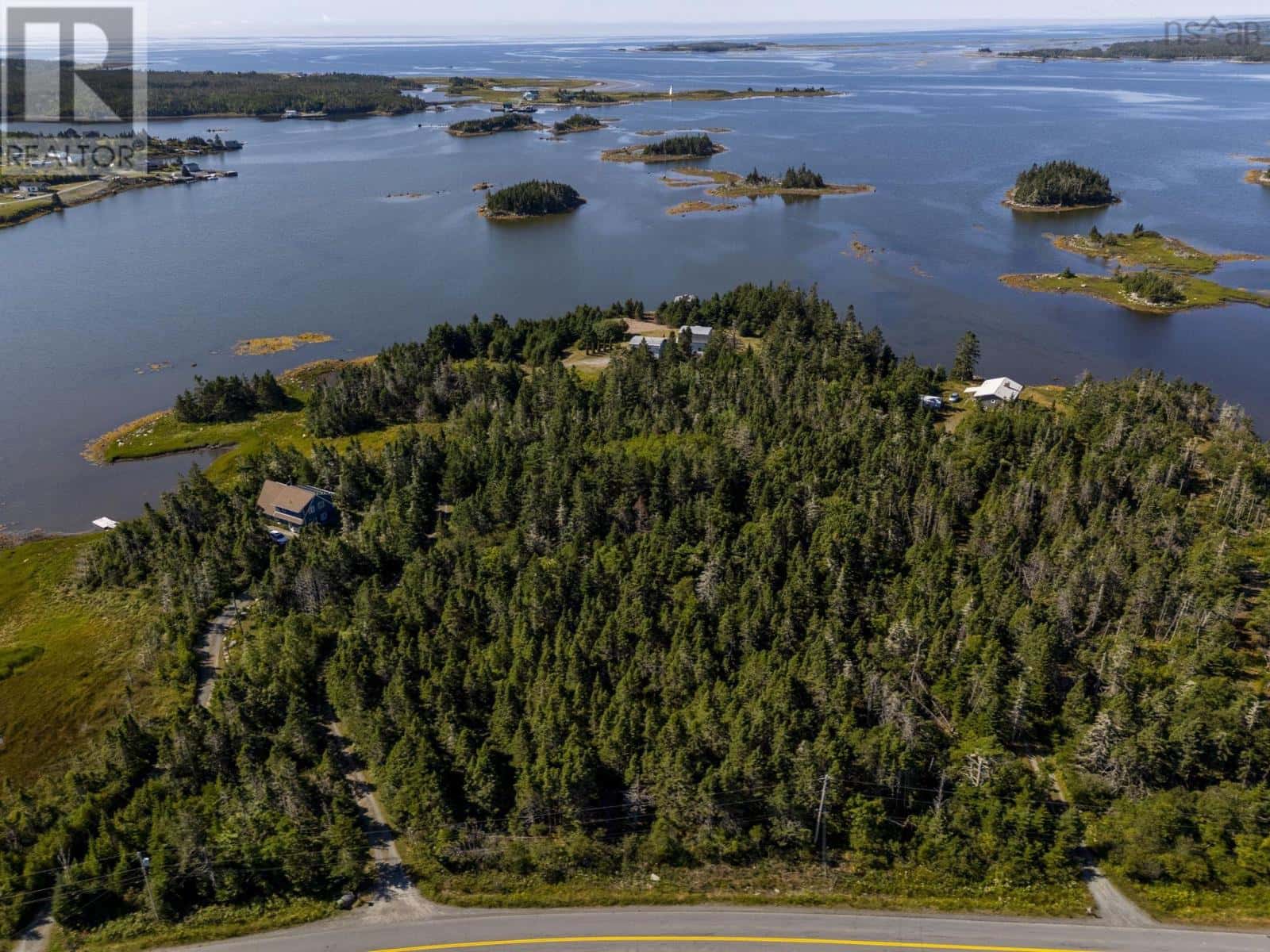 22-2 Ostrea Lake Road — Ostrea Lake, Nova Scotia - Photo 5 of 12