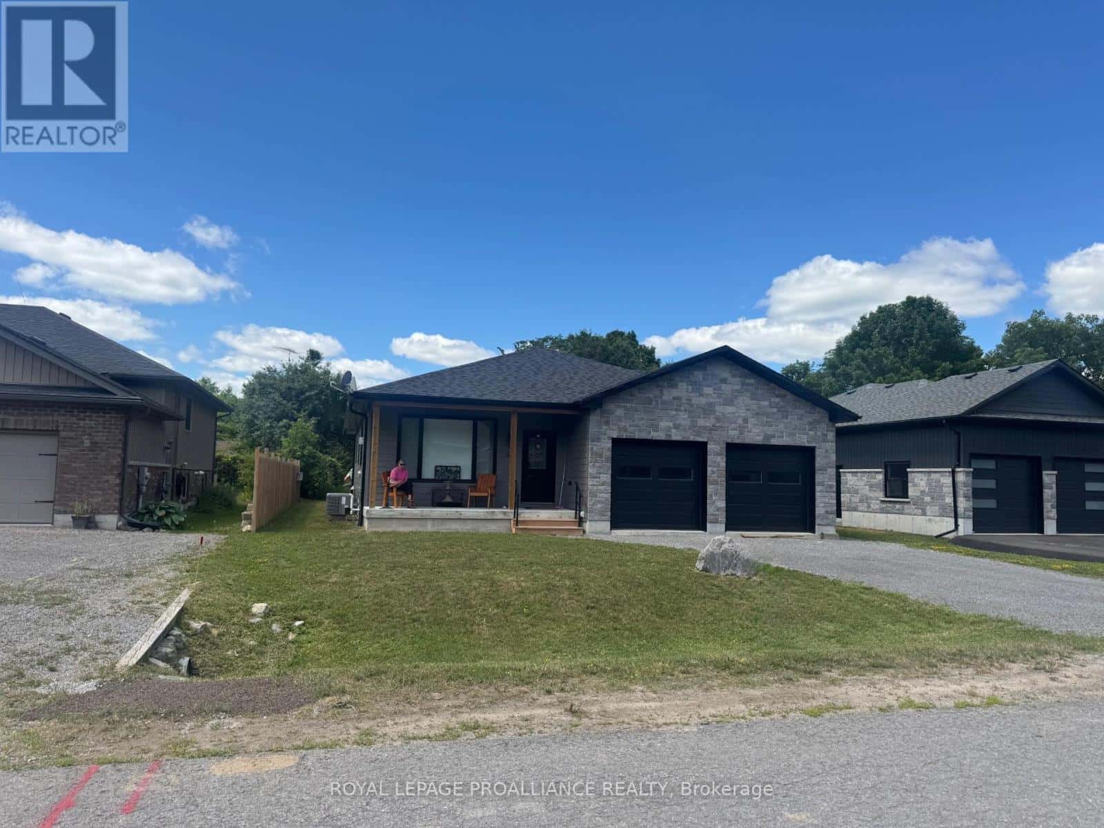 47 South Maloney St Street North