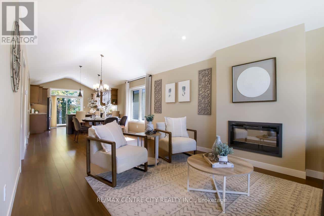 178 EMERY STREET — Central Elgin (Port Stanley), Ontario - Photo 4 of 27