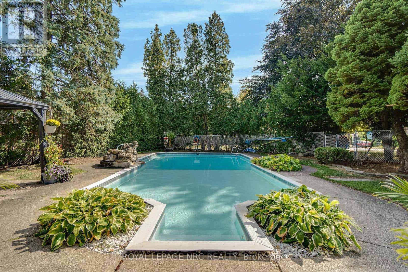 6511 RIALL STREET - Photo 4 of 40, Niagara Falls (Stamford), Ontario