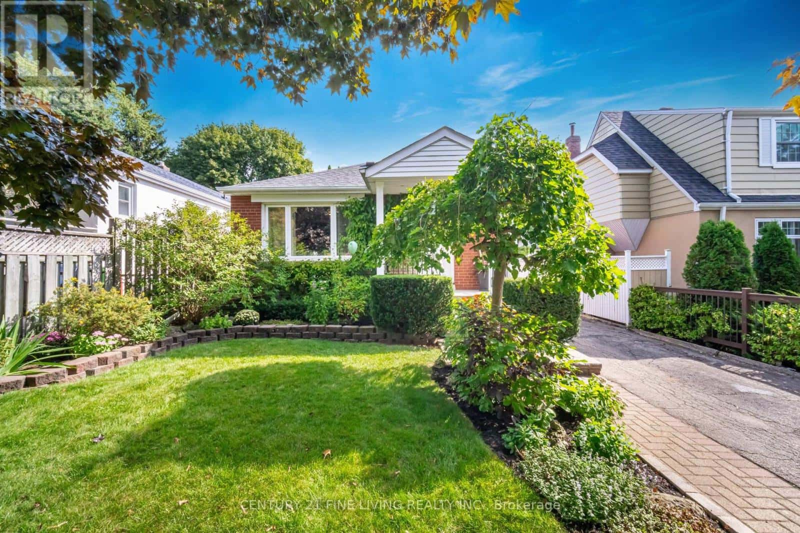 Toronto (Cliffcrest), Ontario — Toronto (Cliffcrest), Ontario - Photo 4 of 51