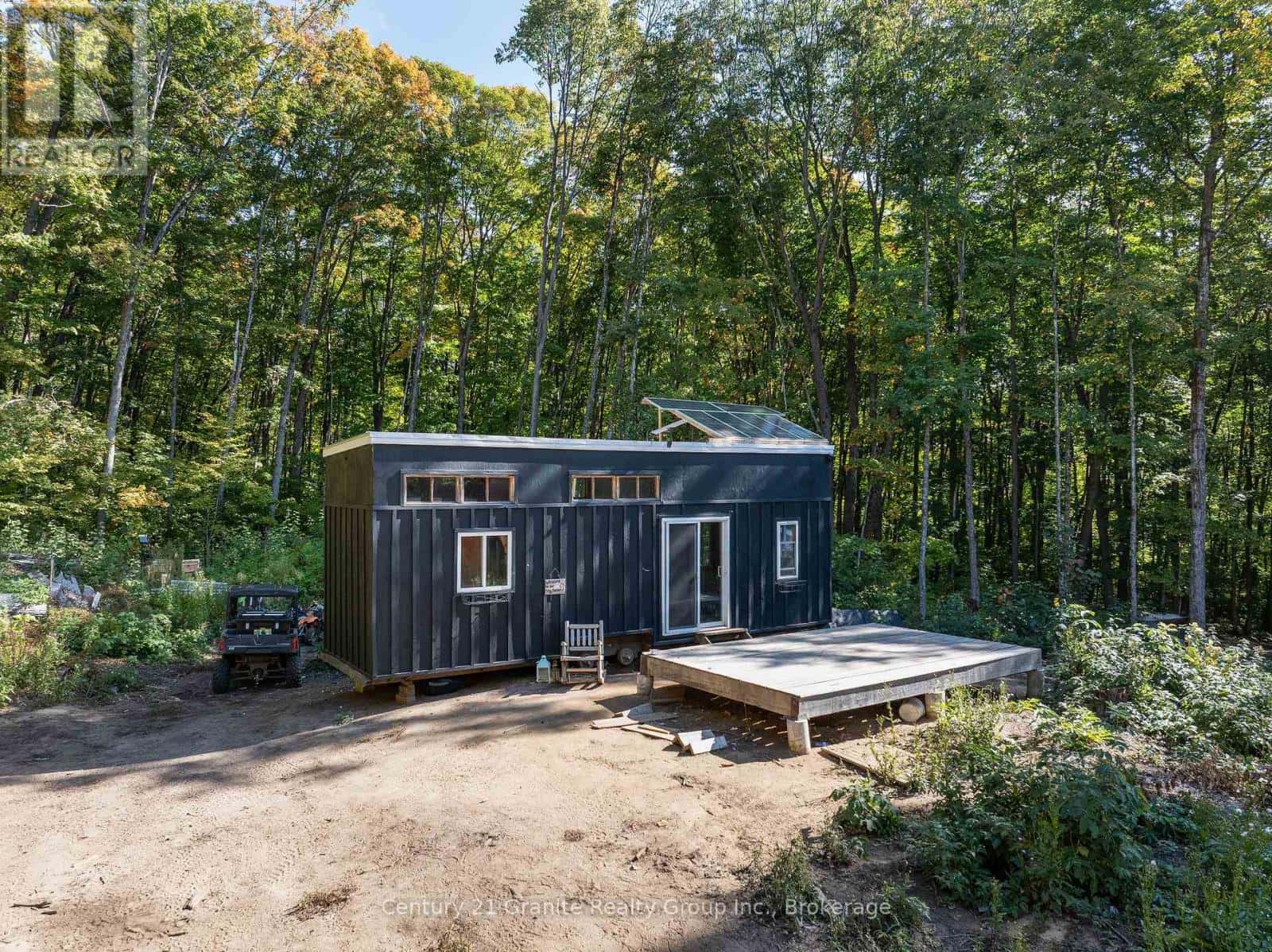 1295 BINSCARTH TRAIL — Dysart et al (Guilford), Ontario - Photo 2 of 50